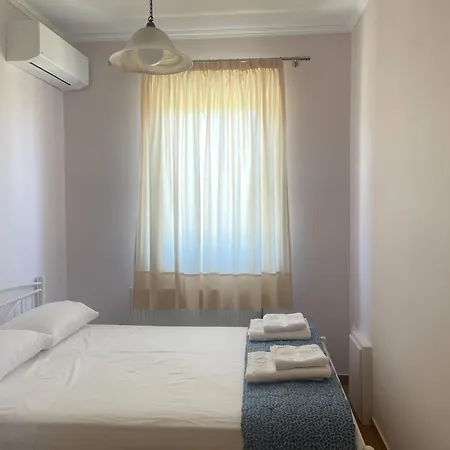 Alexandras House Apartment
