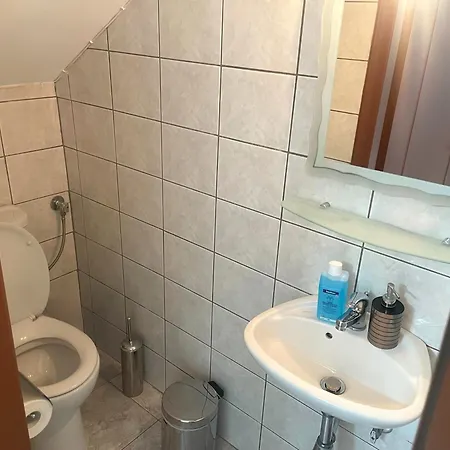 Alexandras House Apartman