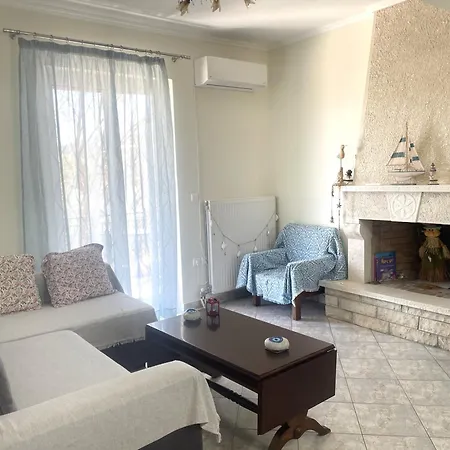 Alexandras House Appartement *